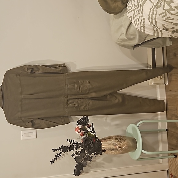 Abercombie&Fitch Green Jumpsuit - Picture 4 of 5